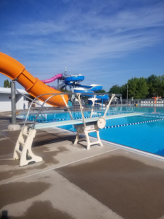 Accessible pool lift and pool at the Mora Aquatic Center